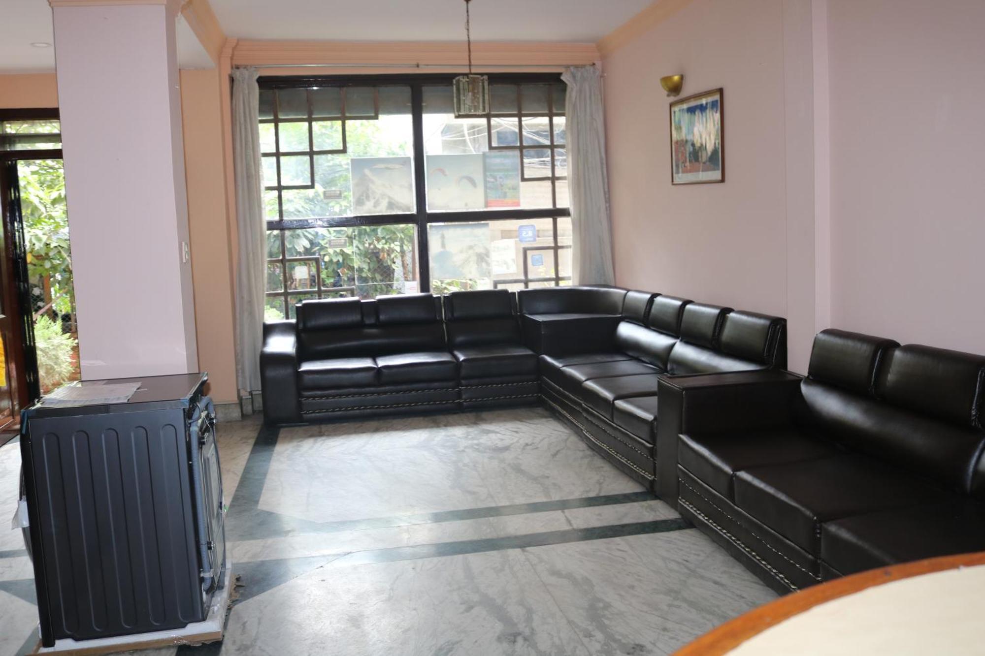 Om Tara Guest House Pvt Ltd Kathmandu Exterior photo